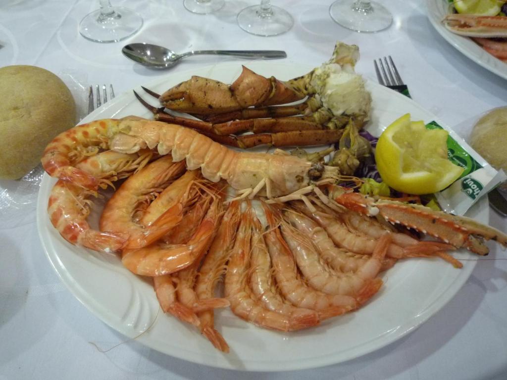 Hotel Los Chiles Виянуева дел Арсобиспо Ресторант снимка